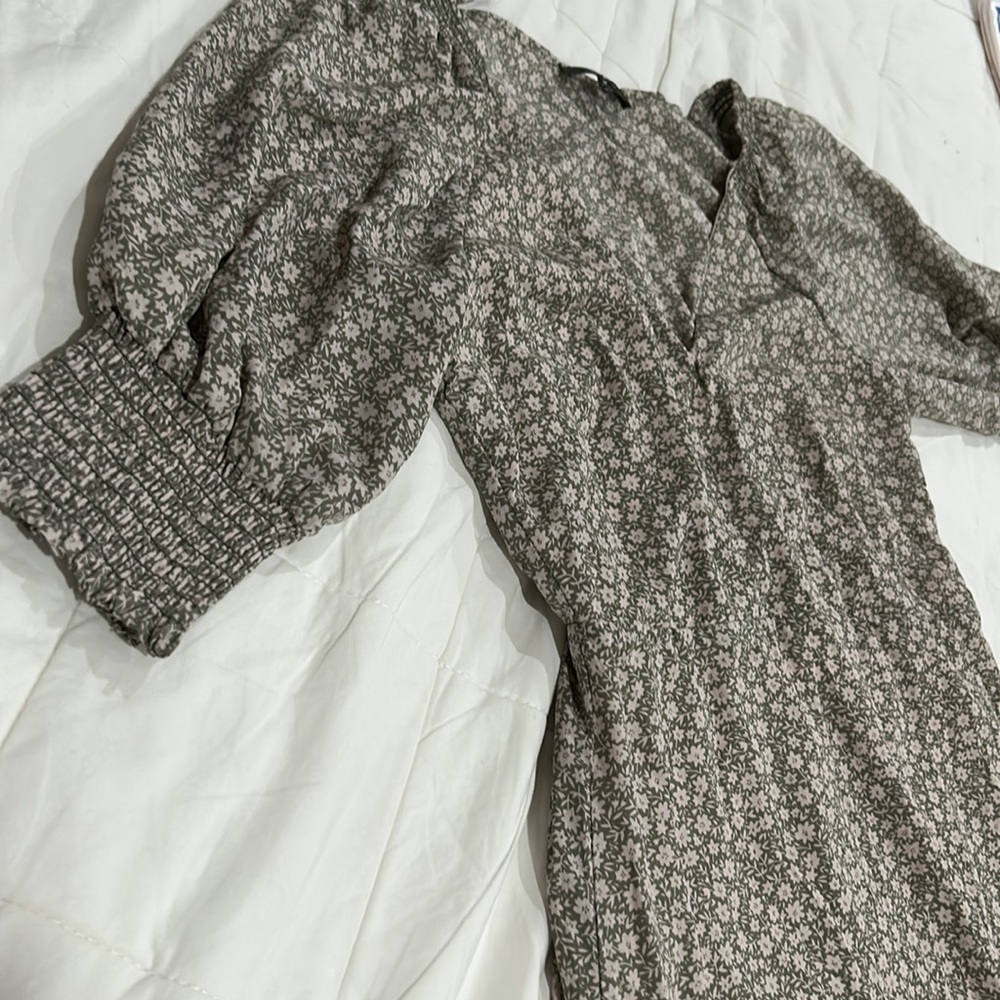 Lulus Times With You Sage Green Floral Print Puff Sleeve Midi Dress Size Medium - Picture 12 of 15